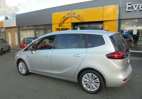 Opel Zafira Tourer, 2017