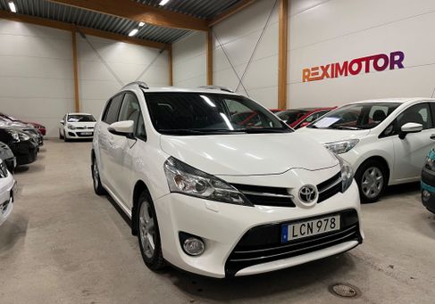 Toyota Verso, 2015