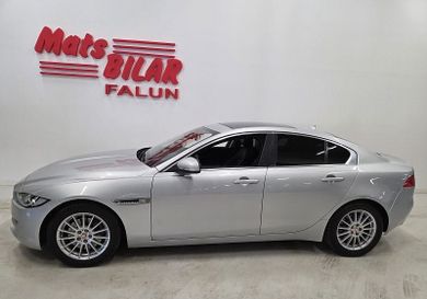 Jaguar XE, 2016