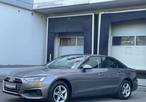 Audi A4, 2021
