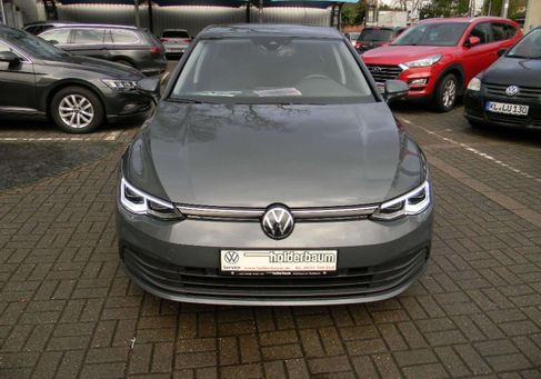 Volkswagen Golf, 2022 3