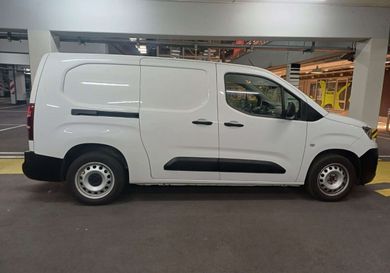 Peugeot Partner, 2021