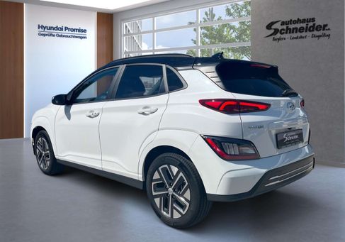 Hyundai Kona, 2023 3