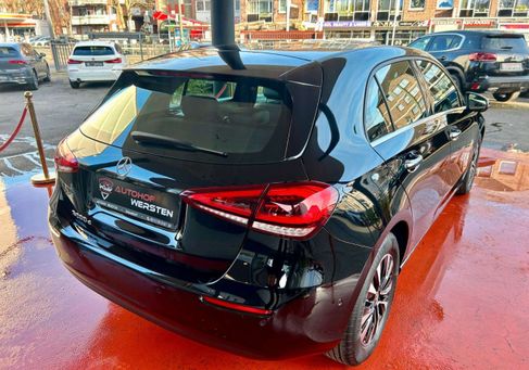 Mercedes-Benz A 200, 2022