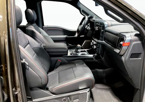 Ford F 150, 2025 3