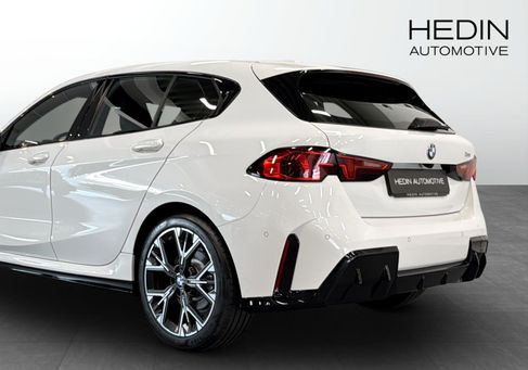 BMW 120, 2026 2