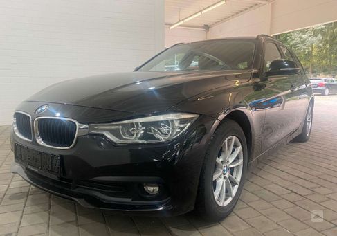 BMW 318, 2018