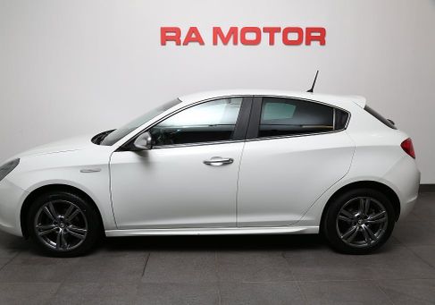 Alfa Romeo Giulietta, 2016