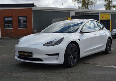 Tesla Model 3, 2021
