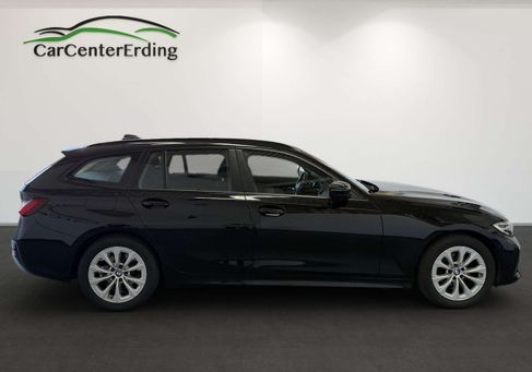 BMW 318, 2022