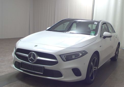 Mercedes-Benz A 250, 2021