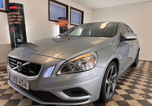 Volvo S60, 2011