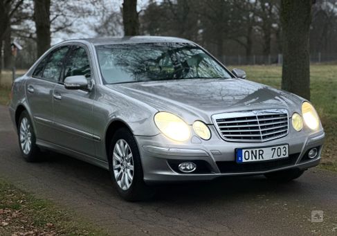 Mercedes-Benz E 200, 2007