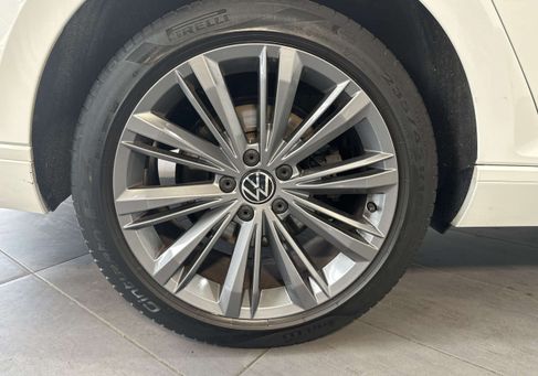Volkswagen Passat Variant, 2022 3