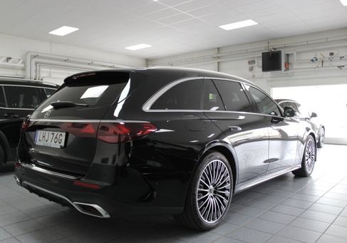 Mercedes-Benz E 300, 2025 3