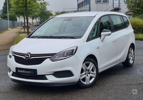 Opel Zafira, 2017