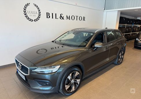 Volvo V60 Cross Country, 2020