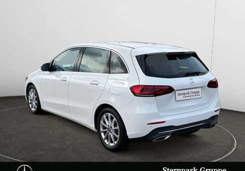 Mercedes-Benz B 180, 2020