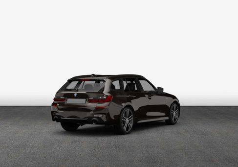 BMW 320, 2022