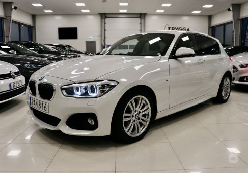 BMW 118, 2016