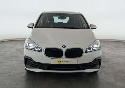 BMW 218, 2018 2