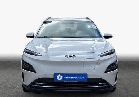 Hyundai Kona, 2022 3