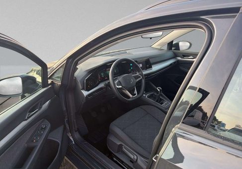 Volkswagen Golf, 2024 3
