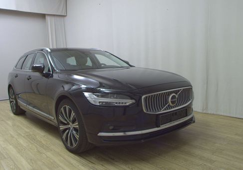 Volvo V90, 2023