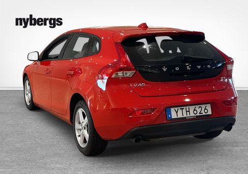 Volvo V40, 2018
