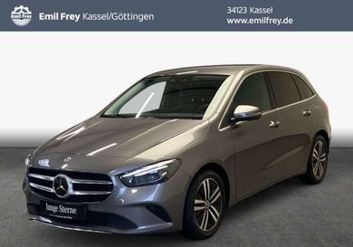 Mercedes-Benz B 220, 2022