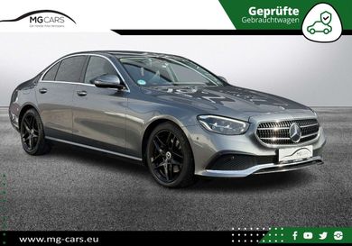 Mercedes-Benz E 200, 2022