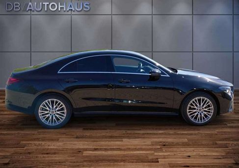 Mercedes-Benz CLA 180, 2024