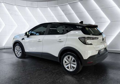 Renault Captur, 2025