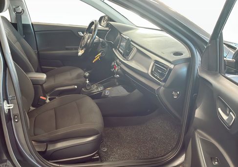 Kia Rio, 2018 3