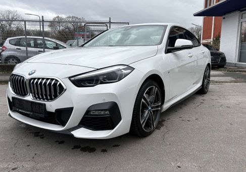 BMW 218, 2021 2