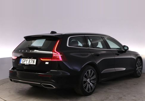 Volvo V60, 2021
