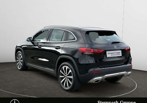 Mercedes-Benz GLA 200, 2020