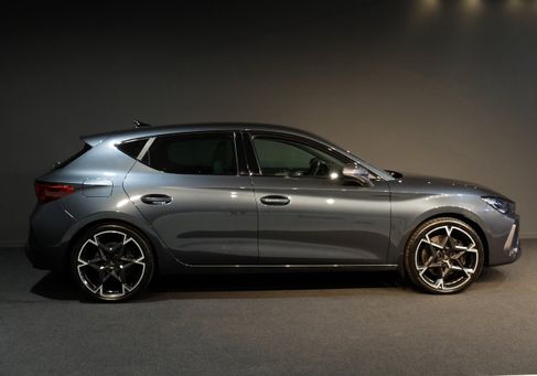 Cupra Leon, 2025