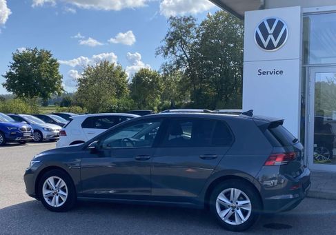 Volkswagen Golf, 2023 3