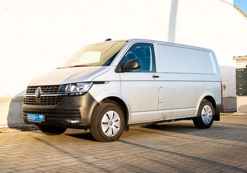 Volkswagen T6 Transporter, 2022