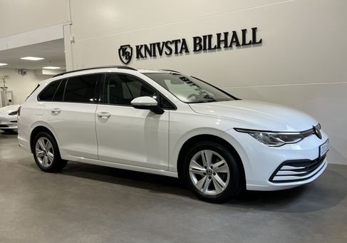 Volkswagen Golf, 2022 3
