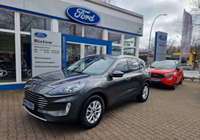 Ford Kuga, 2022