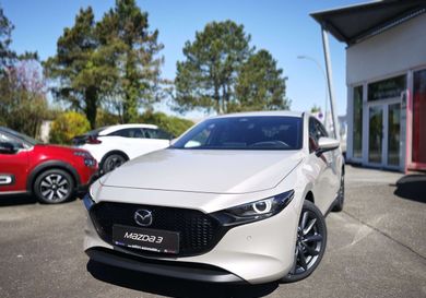 Mazda 3, 2025