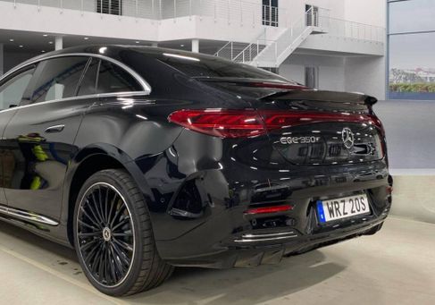 Mercedes-Benz EQE, 2025