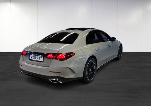 Mercedes-Benz E 300, 2027 3