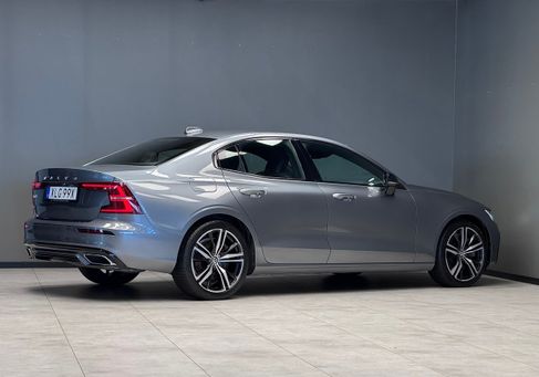 Volvo S60, 2021