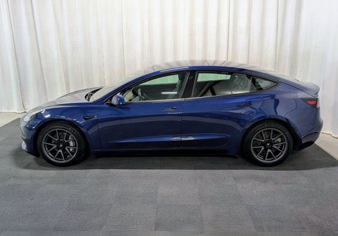 Tesla Model 3, 2021 2