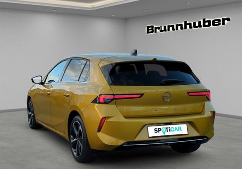 Opel Astra, 2022