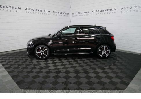 Audi A1, 2022