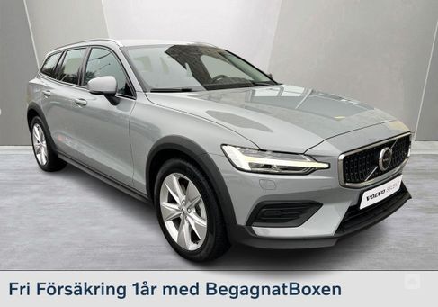 Volvo V60 Cross Country, 2024